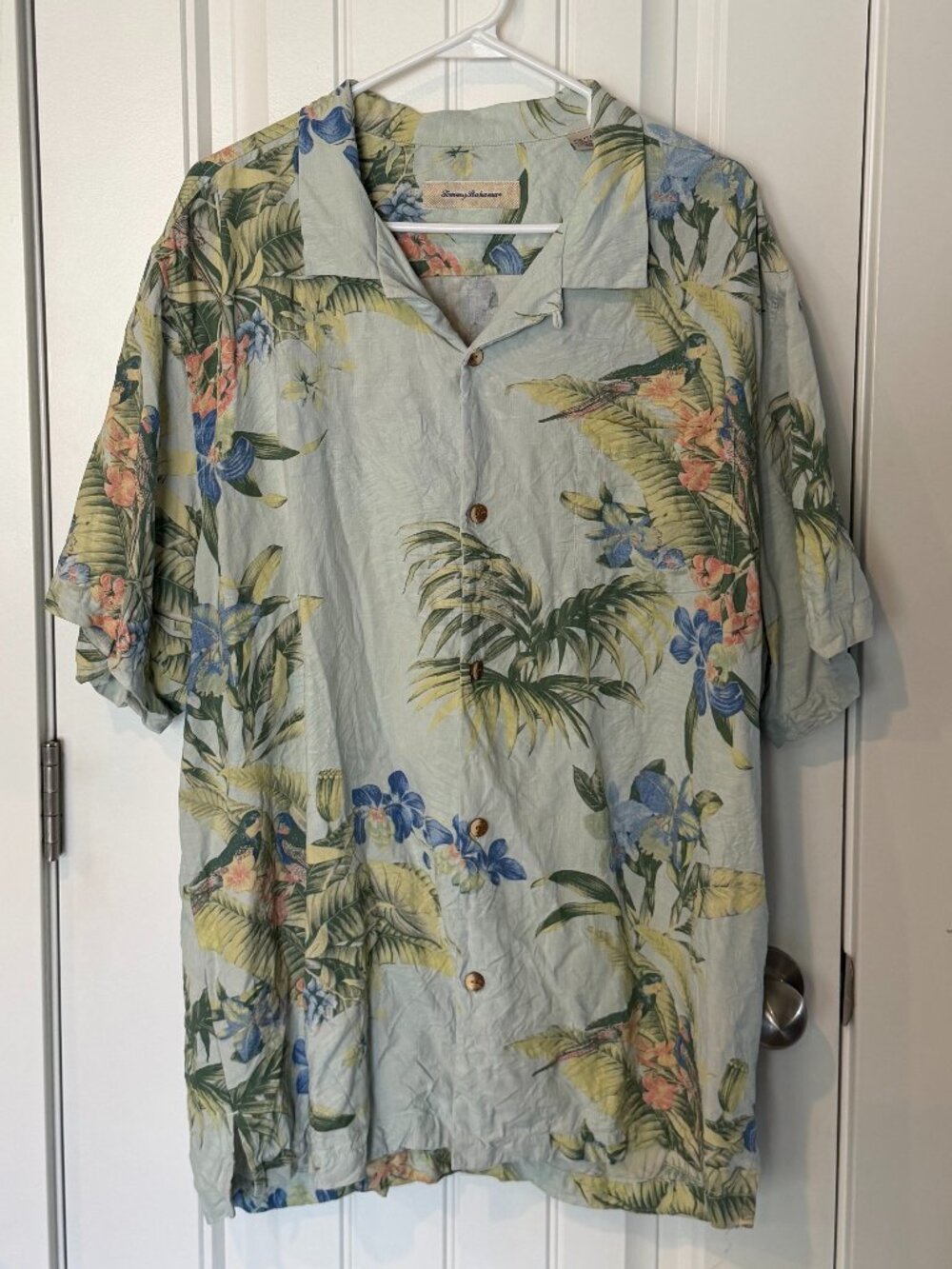 XXL Tommy Bahama Tropical Print Button-up